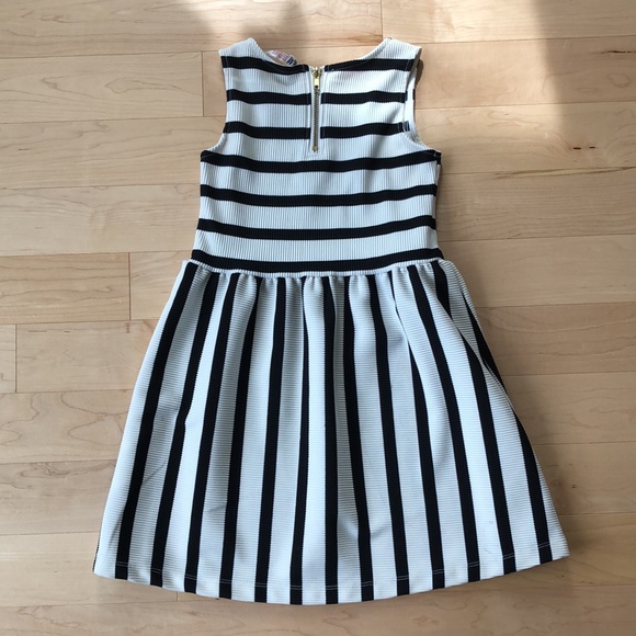 H&M Dress - Picture 3 of 9